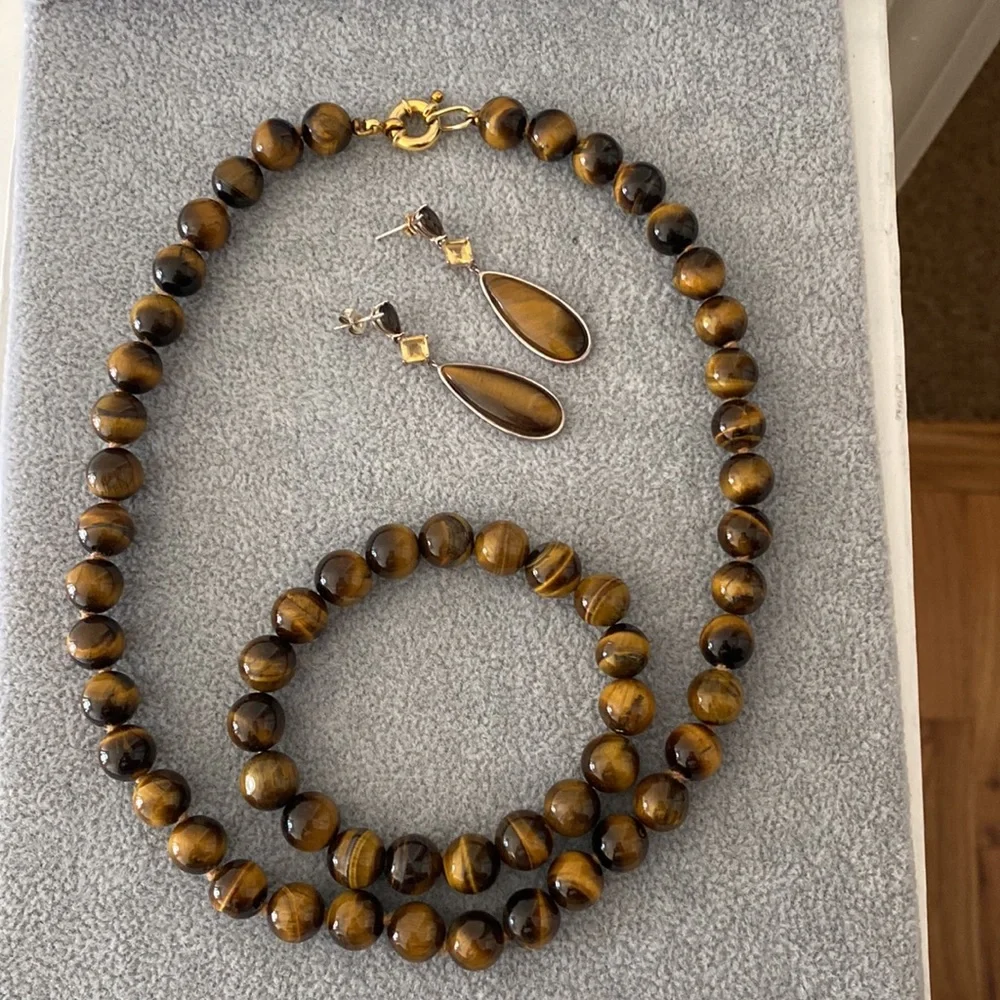 Tigers eye Necklace 16” / .925 Drop Earrings 2” & Stretch Bracelet Set